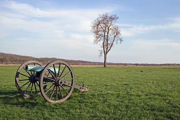 Photo of a Civil War cannon on a former battlefield